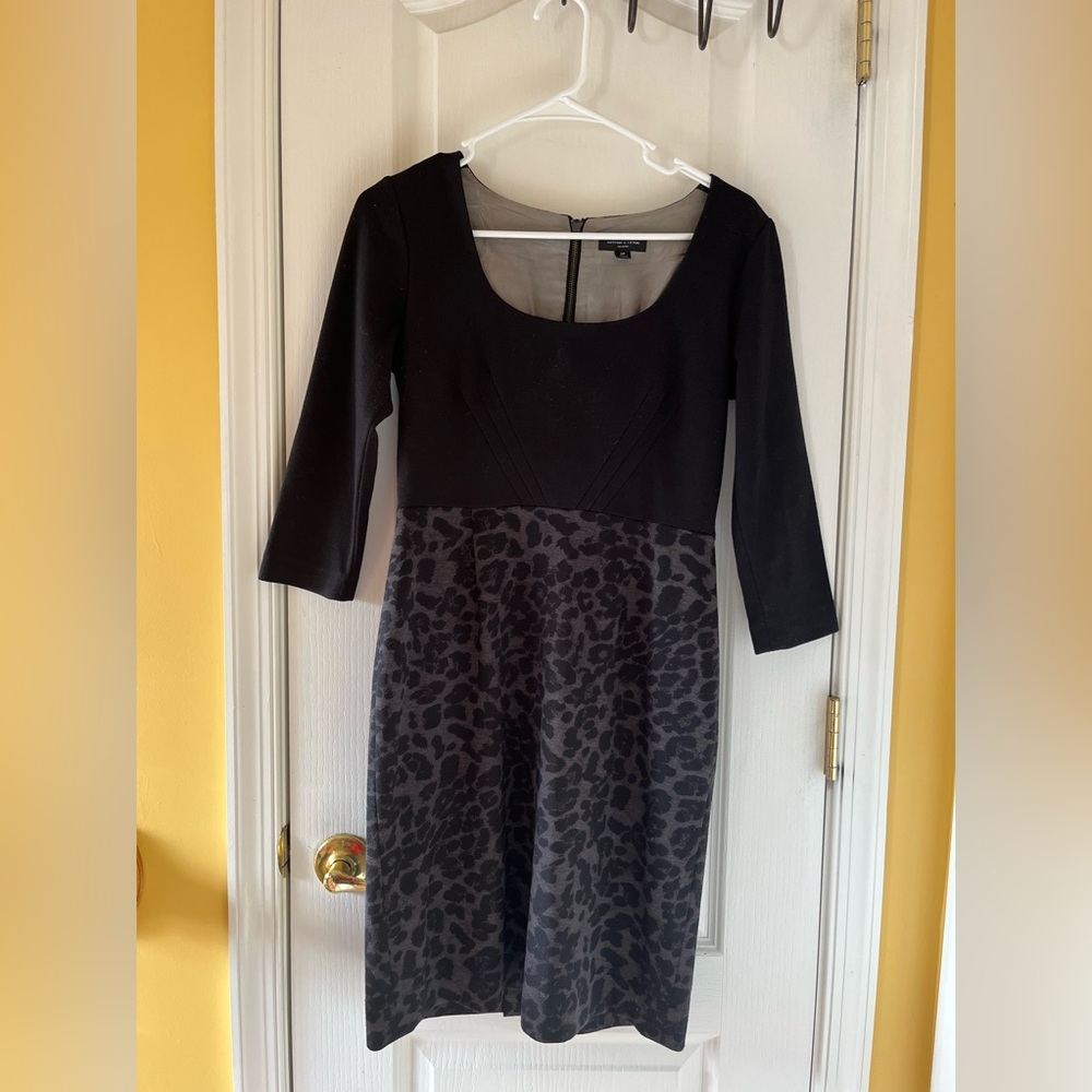 Tahari Leopard Dress size 4P